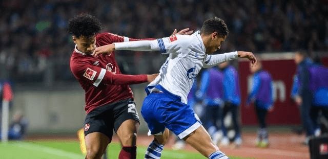 为球队进攻 为球队进攻