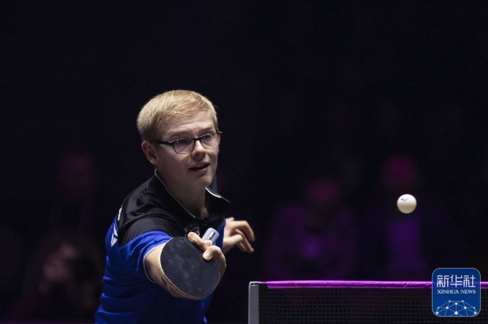 无疑是吸引 无疑是吸引