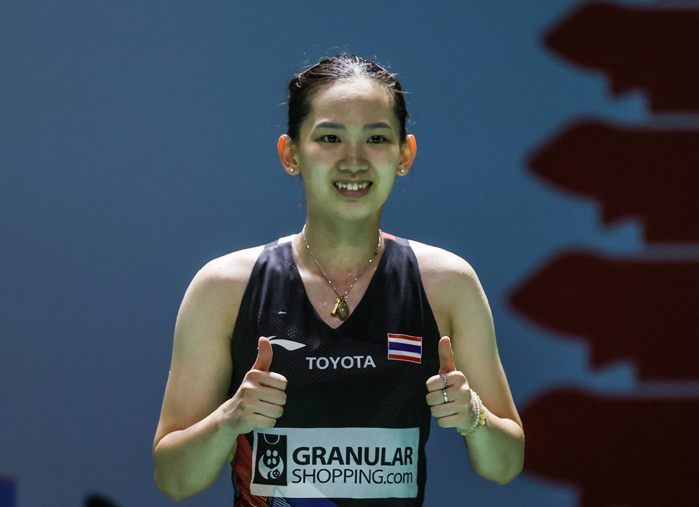 凝聚体育精 凝聚体育精